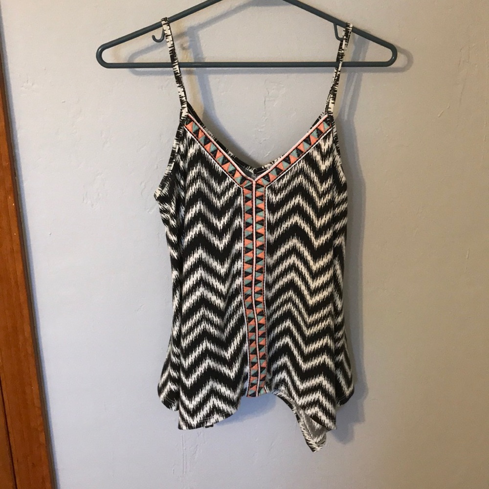 Black and white tank